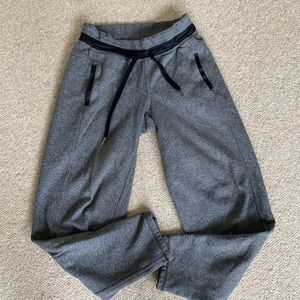 Lululemon grey sweatpants